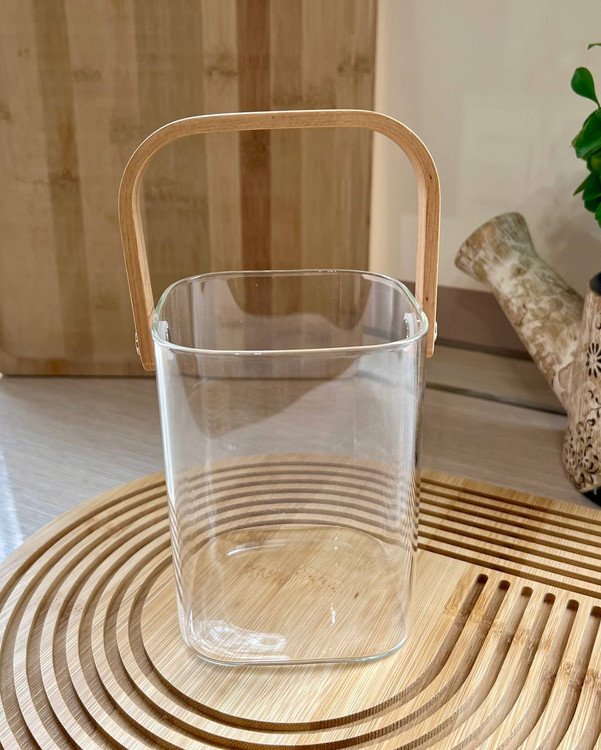 جایخی و یخدان پیرکس مربع ساده دسته بامبو