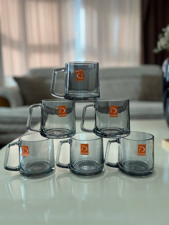 لیوان دودی دسته دار دلی گلس deli glass