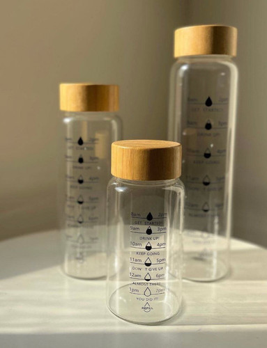 بطری پیرکس در بامبو