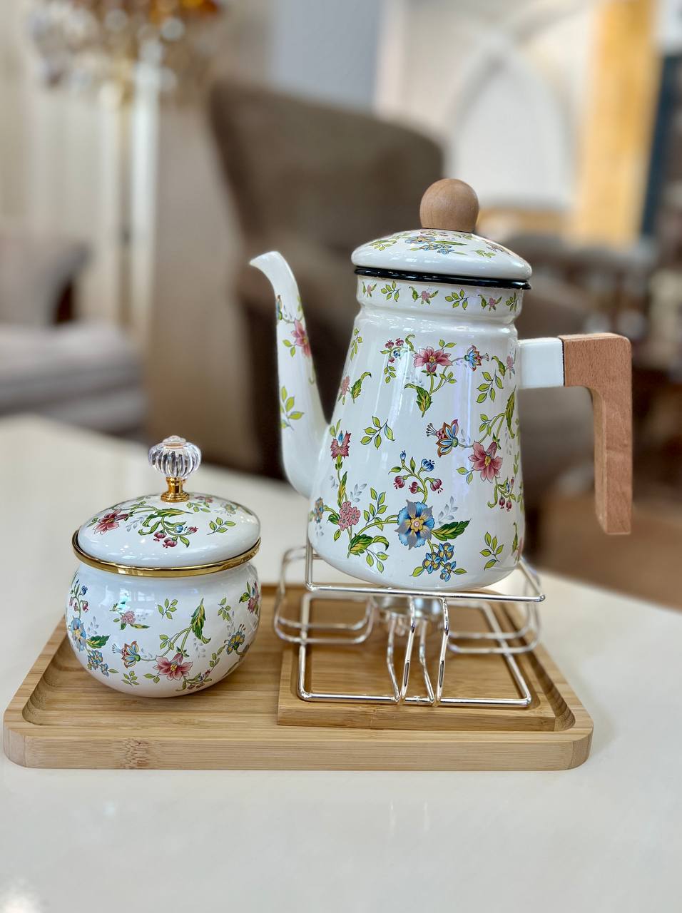 خرید قوری یا کتری لعابی دسته بامبو