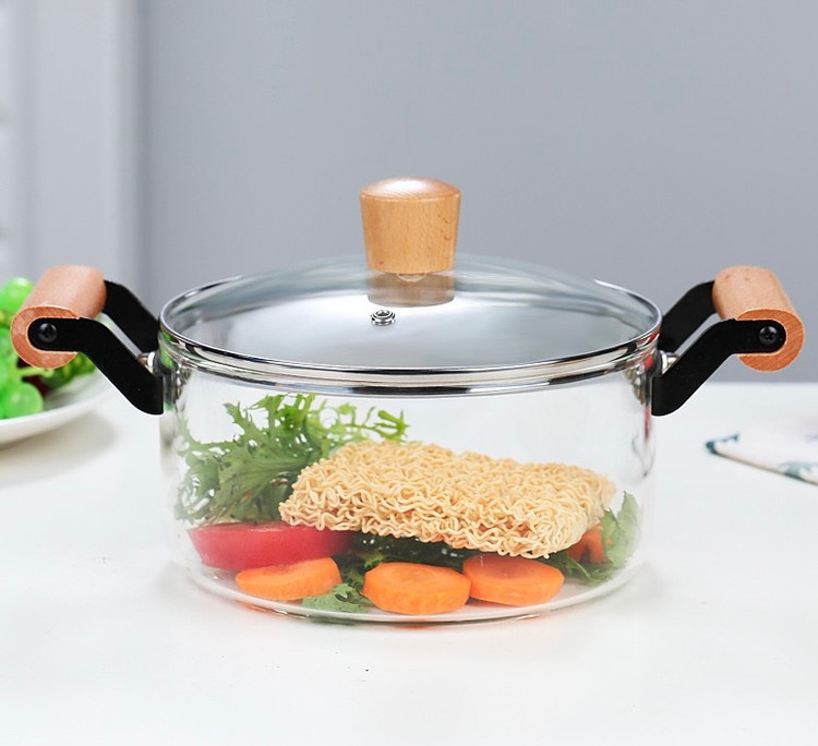 خرید قابلمه پیرکس ۲/۵ لیتر دسته بامبو