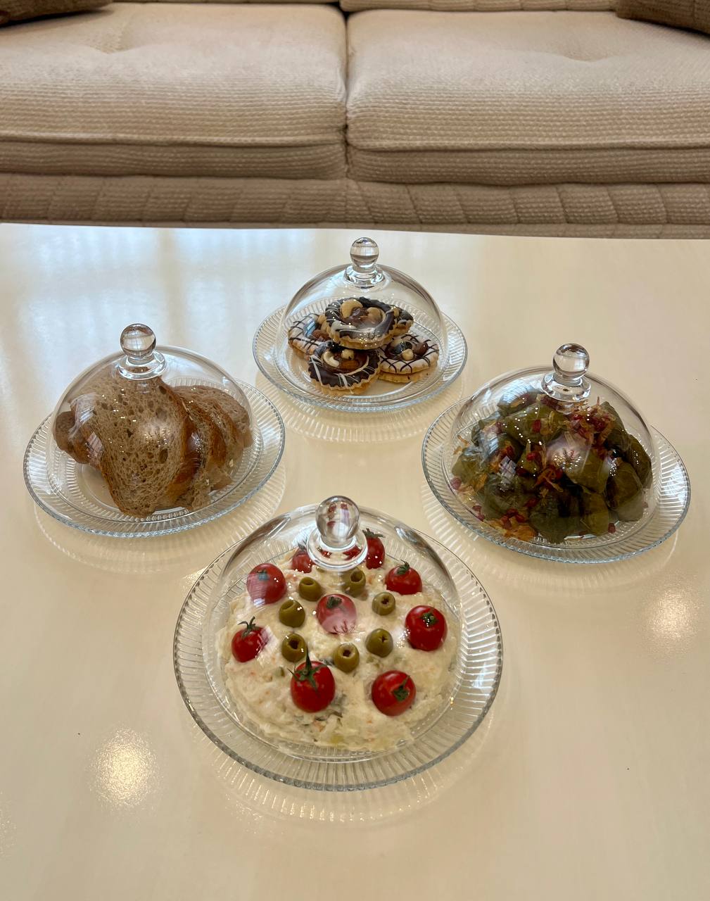 خرید کیک خوری و ظرف درب دار برند دلی گلس deli glass