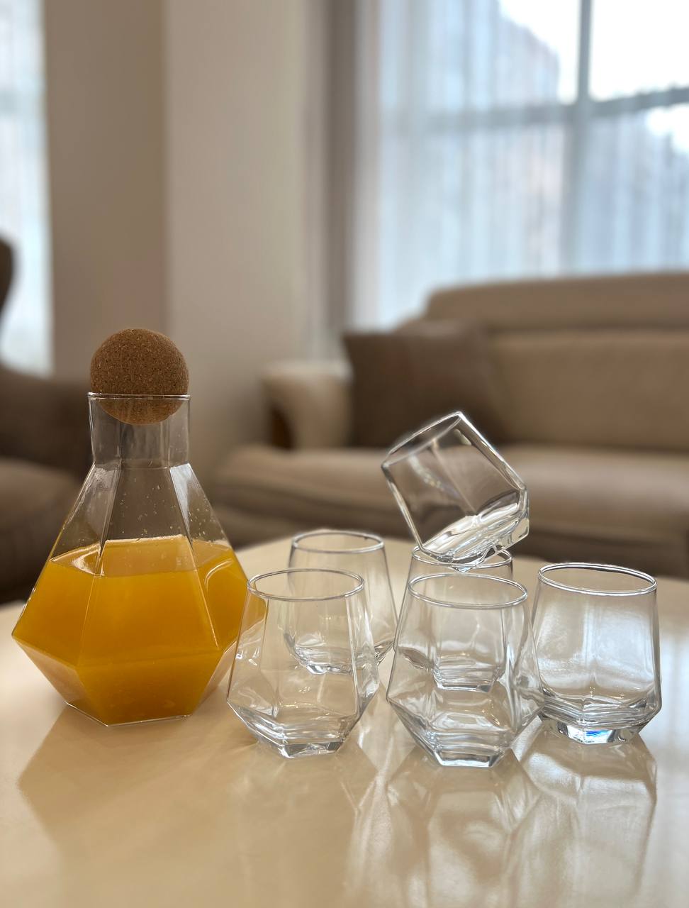 تنگ و لیوان شش ضلعی deli glass