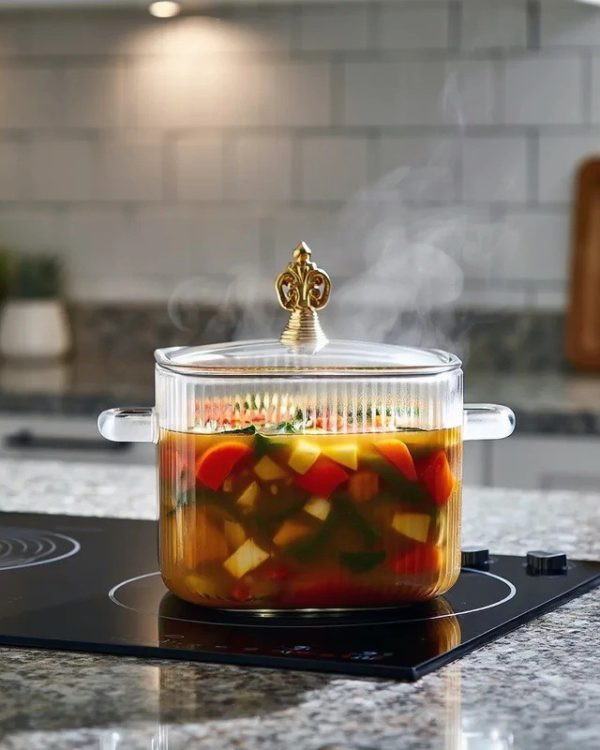 قابلمه پیرکس مربع در طلایی