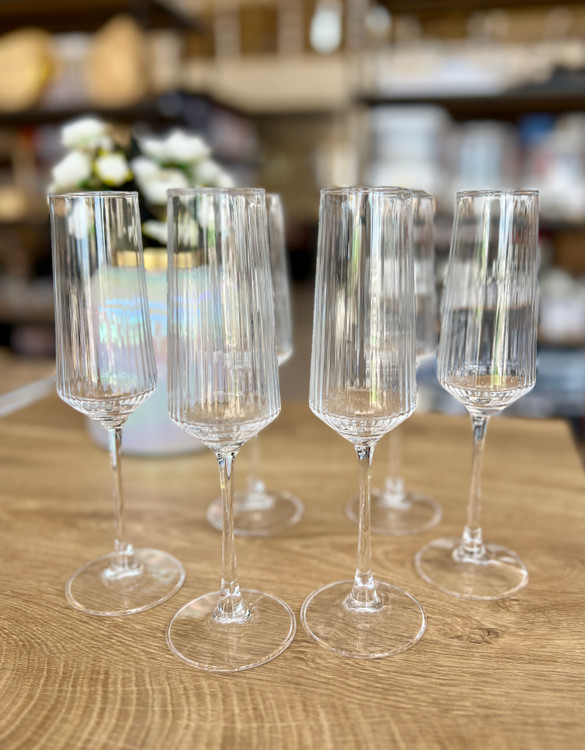 گیلاس خوری شیار دار برند دلی گلس deli glass