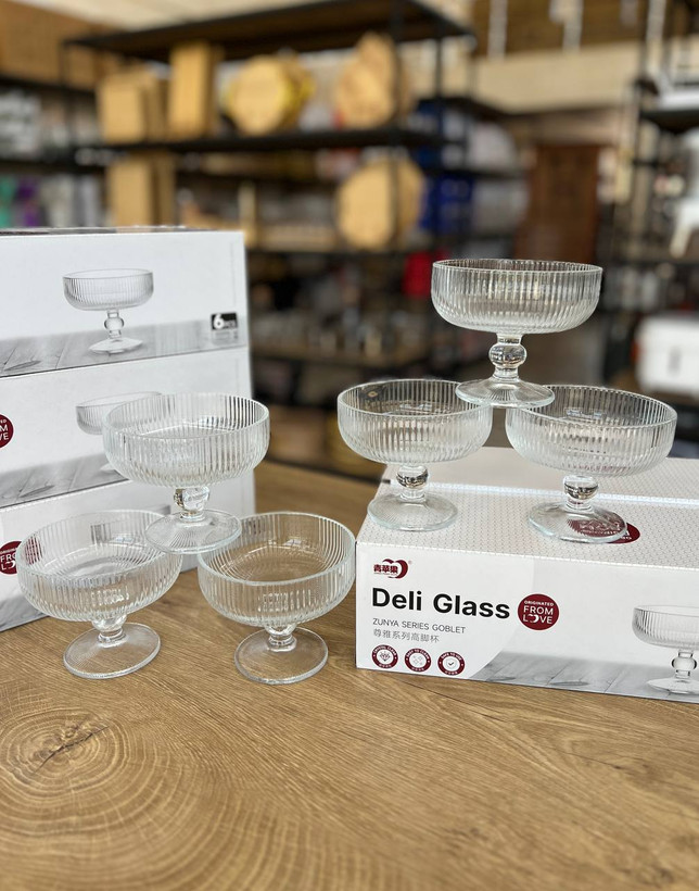 خرید دسرخوری شیاردار پایه دار برند دلی گلس deli glass