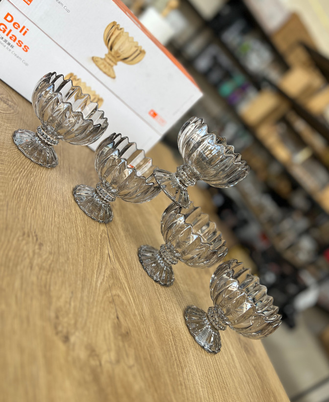 دسر خوری پایه دار دودی مدل جنوا deli glass