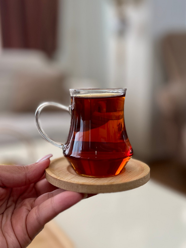 فنجان و استکان کمر باریک پیرکس وارداتی