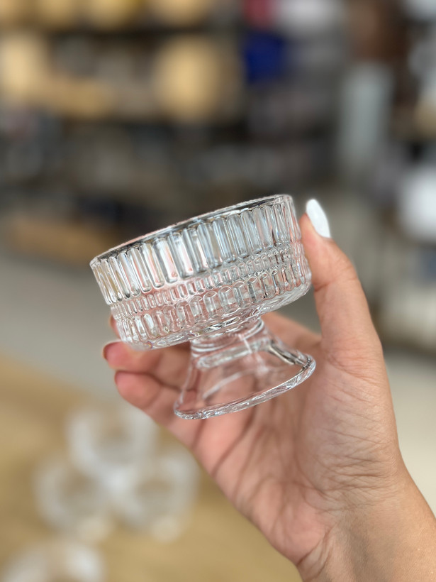 دسرخوری و بستنی خوری وارداتی مینیمال پایه دار دلی گلس deli glass