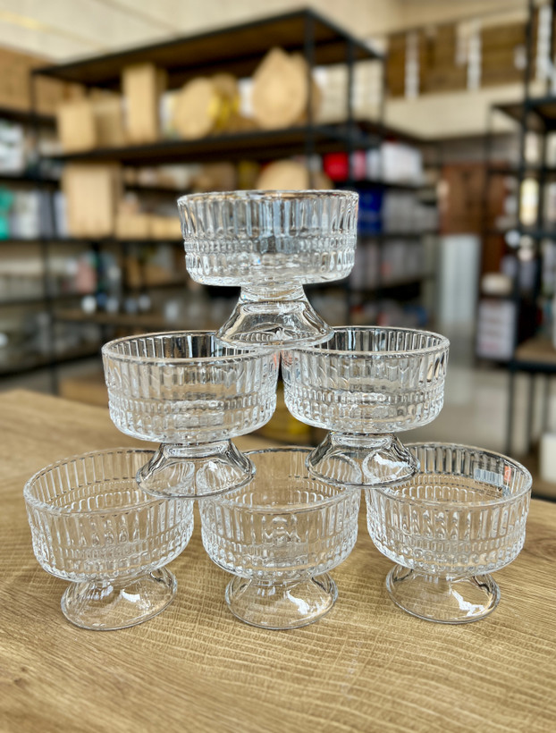 خرید دسرخوری و بستنی خوری مینیمال پایه دار دلی گلس deli glass