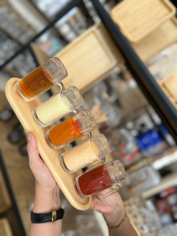 سس خوری بلور شیاردار برند دلی گلس deli glass