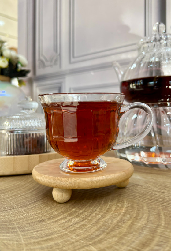 فنجان دسته دار و پایه دار مدل دلبر برند دلی گلس deli glass
